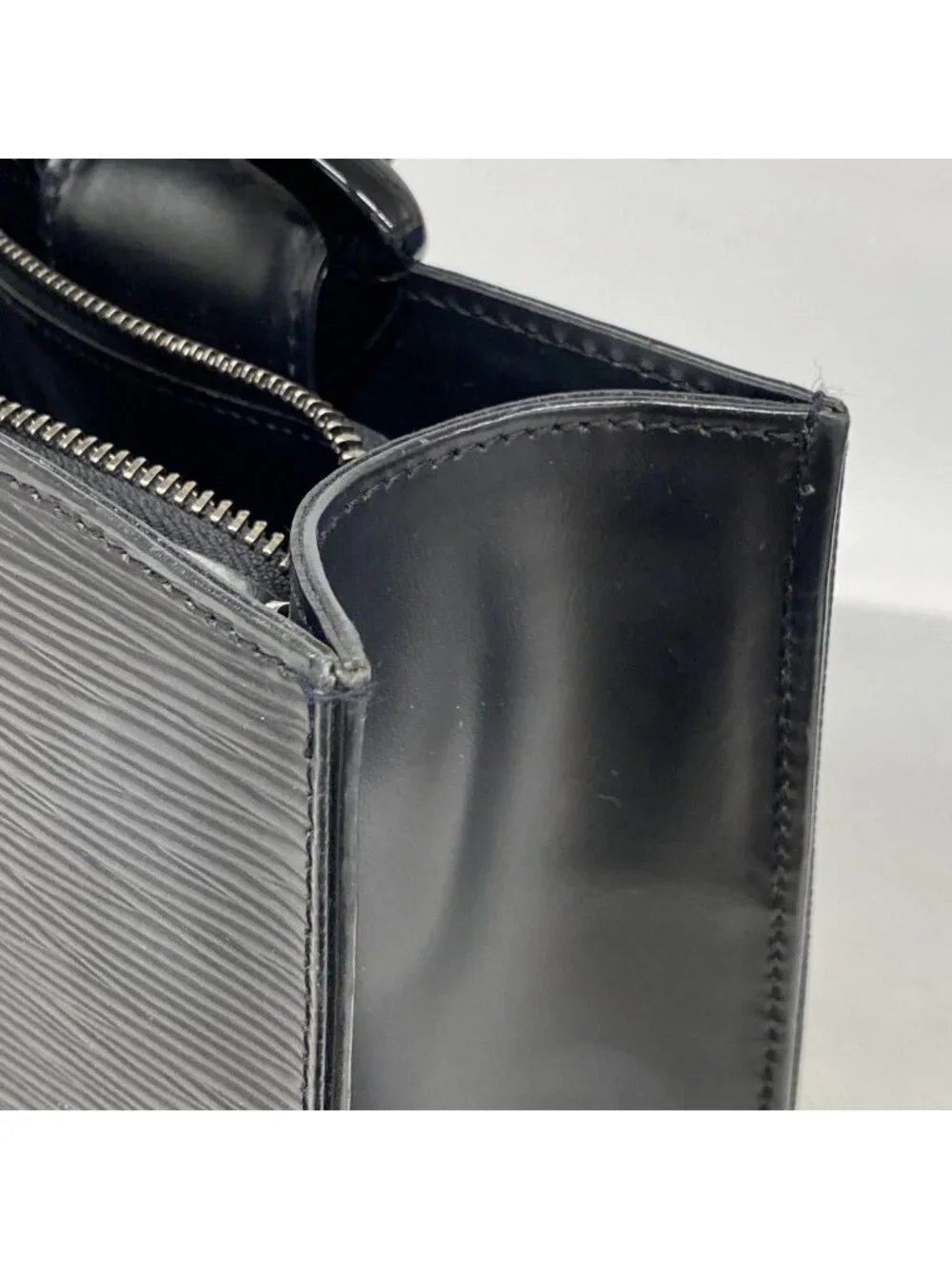 ★SOLD★ Louis Vuitton Tote Epi Gemmo Noir - Picture 10 of 10